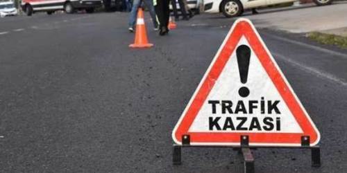 Afyonkarahisar’da trafik kazası: 4 kişi hastaneye kaldırıldı