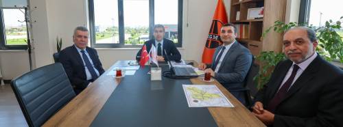 Afyonkarahisar’da yol yatırımları hız kazanıyor