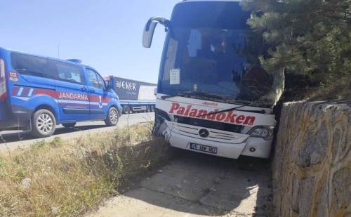 Afyonkarahisar’da zincirleme kaza: 7 yaralı