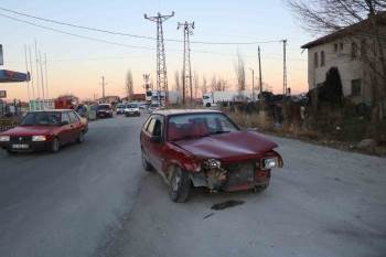 Afyonkarahisar’Da Zincirleme Trafik Kazası: 10 Yaralı

