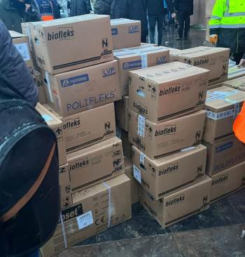 Afyonkarahisar’Daki Eczanelerden Serum Desteği
