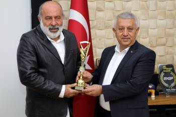Afyonkarahisar Motor Sporları Merkezi ’2019 Yılı En İyi Pist Ödülüne’ Layık Görüldü
