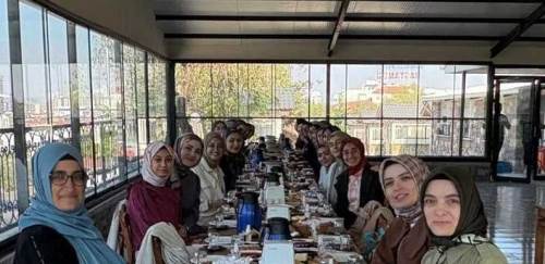 Afyonkarahisar Müftülüğü’nden AFSÜ’lü öğrencilere moral kahvaltısı