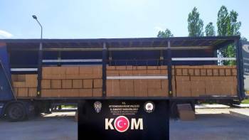 Afyonkarahisar Polisinden Dev ‘Makaron’ Operasyonu
