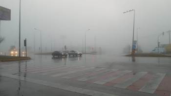 Afyonkarahisar Sis Sürücülere Zor Anlar Yaşattı
