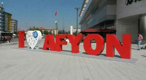 Afyonkarahisar yaşlandı