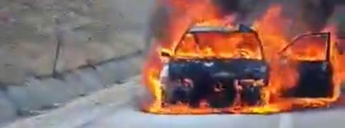 Afyonkarahisar yolunda yangın: Yeni araç hurdaya döndü!