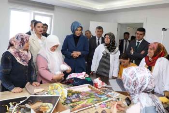 Afyonkarahisarlı Kadınların Ürünleri E-Ticaret Üzerinden Satılacak
