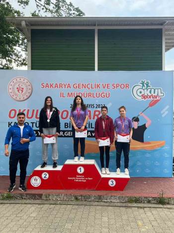 Afyonkarahisarlı Sporcu Kanoda Türkiye Birincisi Oldu
