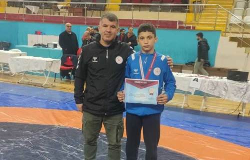 Afyonkarahisarlı Süleyman Enes Emrem şampiyon oldu!