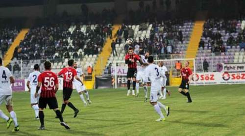 Afyonspor - Eskişehirspor: 2 - 1 (maç sonucu)