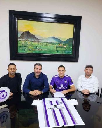 Afyonspor, Göztepe’De Top Koşturan Ege Özkayımoğlu’Nu Renklerine Bağladı
