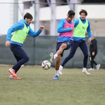 Afyonspor, Serik Belediyespor Maçı Hazırlıklarını Sürdürüyor
