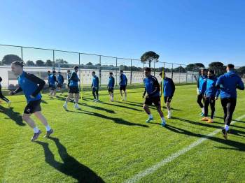 Afyonspor Devre Arası Hazırlık Kampını Sürdürüyor
