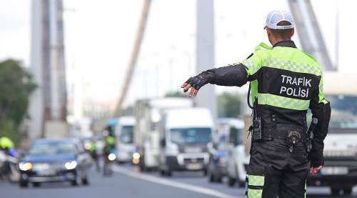 Ağır trafik cezaları etkisini gösterdi: İhlallerde sert düşüş!