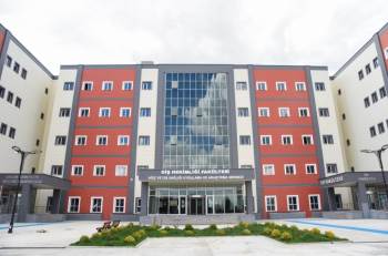 Ağız Ve Diş Sağlığı Merkezinin Altyapı Çalışmaları Büyük Bir Sürat Ve Titizlikle Yapılıyor
