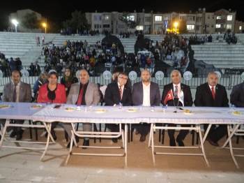 Ahıska Türkleri Birlik Ve Dayanışma Şöleninde Bir Araya Geldi
