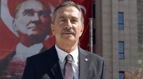 Ahmet Ataç en başarılı belediye başkanı seçildi!