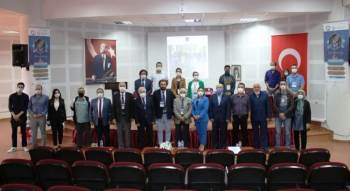 Ahmet Yakupoğlu 3. Uluslararası Sanat Ve Tasarım Sempozyumu Sona Erdi
