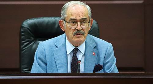 AK Parti Büyükerşen’in adaylığını kesin görüyor