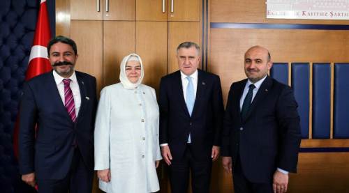 AK Parti’de uyum var