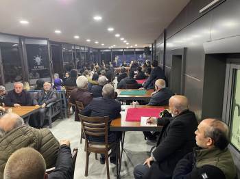 Ak Parti Değerlendirme Ve Planlama Toplantısı Düzenledi
