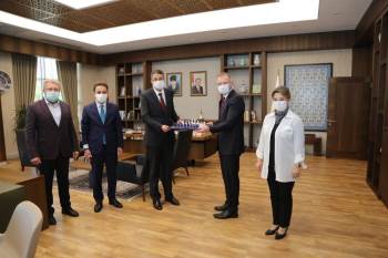 Ak Parti’Den Vali Çelik’E ’Hayırlı Olsun’ Ziyareti
