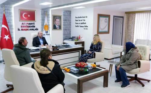 AK Parti Eskişehir İl Başkanı Albayrak vatandaşlarla bir araya geldi