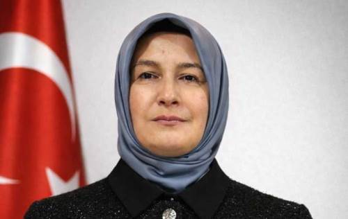 AK Parti Eskişehir Kadın Kolları Başkanı'ndan 28 Şubat Darbesi için mesaj