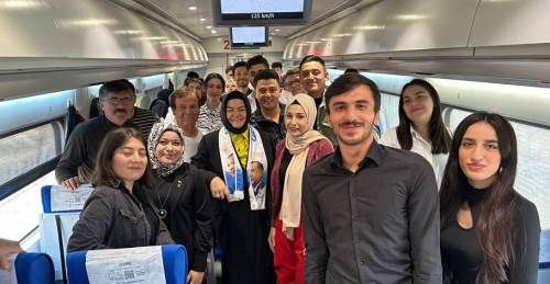 AK Parti Eskişehir tam kadro Ankara'da