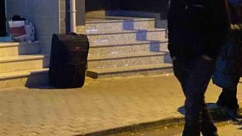 Ak Parti İl Başkanlığı Önünde Şüpheli Çanta Paniği
