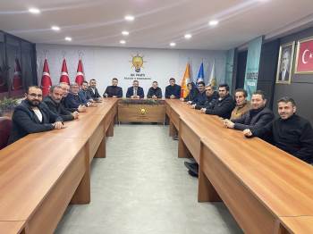 Ak Parti İl Yürütme Kurulu Toplantısı Yapıldı
