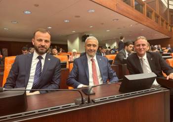 Ak Parti Kütahya Milletvekillerine Tbmm Başkanlık Divanı Ve Komisyon Üyeliklerinde Görev
