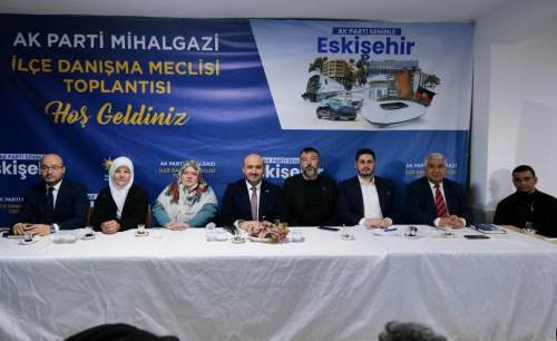 AK Parti Mihalgazi’de teşkilat toplantısı düzenledi