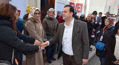 AK Parti’nin mahalle ziyaretleri