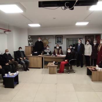 Ak Parti Pazaryeri İlçe Yönetim Kurulu Toplantısı Gerçekleştirildi
