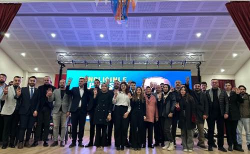 AK Parti Tepebaşı Gençlik Kolları Kongresi tamamlandı