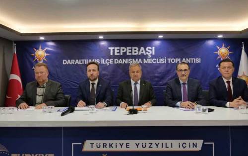 AK Parti Tepebaşı’nda teşkilat toplantısı