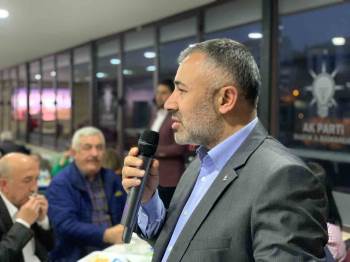 Ak Partili Başkanlar İftarda Bir Araya Geldi
