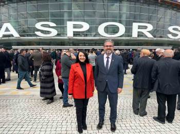 Ak Partili Belediye Başkanları Ankara’Da
