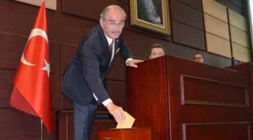 AK Partililer, artık isteseler de...