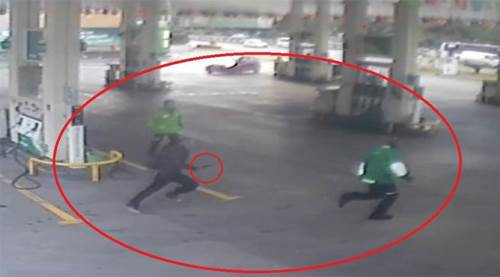 Akaryakıt istasyonunda dehşet!