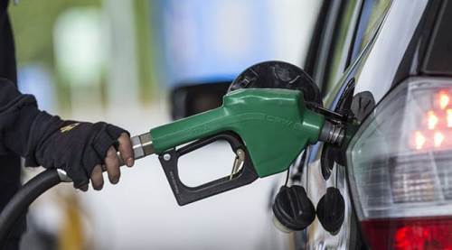 Akaryakıt zamları bitmek bilmiyor! Zam tuşu basılı kaldı...