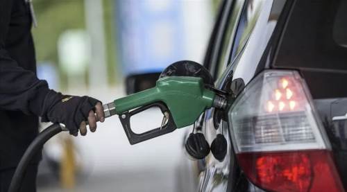 Akaryakıtta zam yağmuru sürüyor: Benzine bir zam daha! 