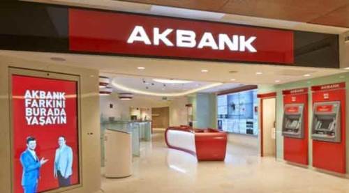 Akbank mobil çöktü mü? Müşteriler saatlerdir kullanamıyor