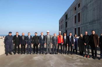 Akçakoca'da devlet hastanesi inşaatı hızla devam ediyor