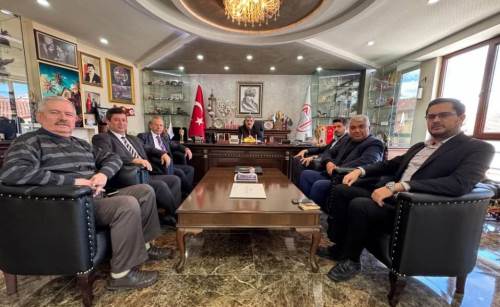 AKP heyeti, Eskişehir’de esnafla bir araya geldi