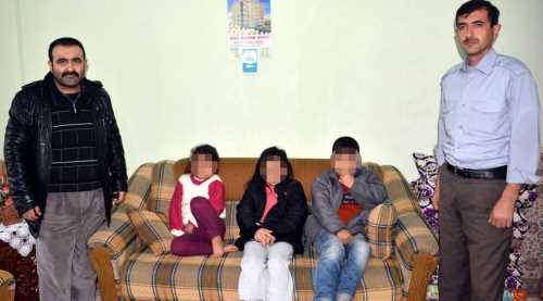 Akrebi öldürdü pişirdi öğrencilere yedirdi!