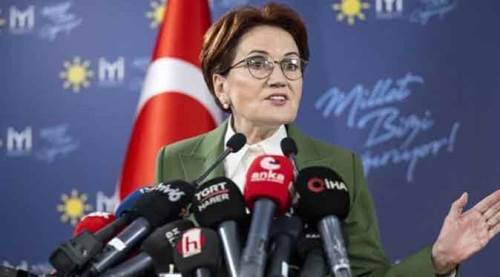Akşener’in ironisi