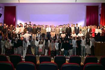 Akü Tömer Öğrencileri Mezuniyet Heyecanı Yaşadı
